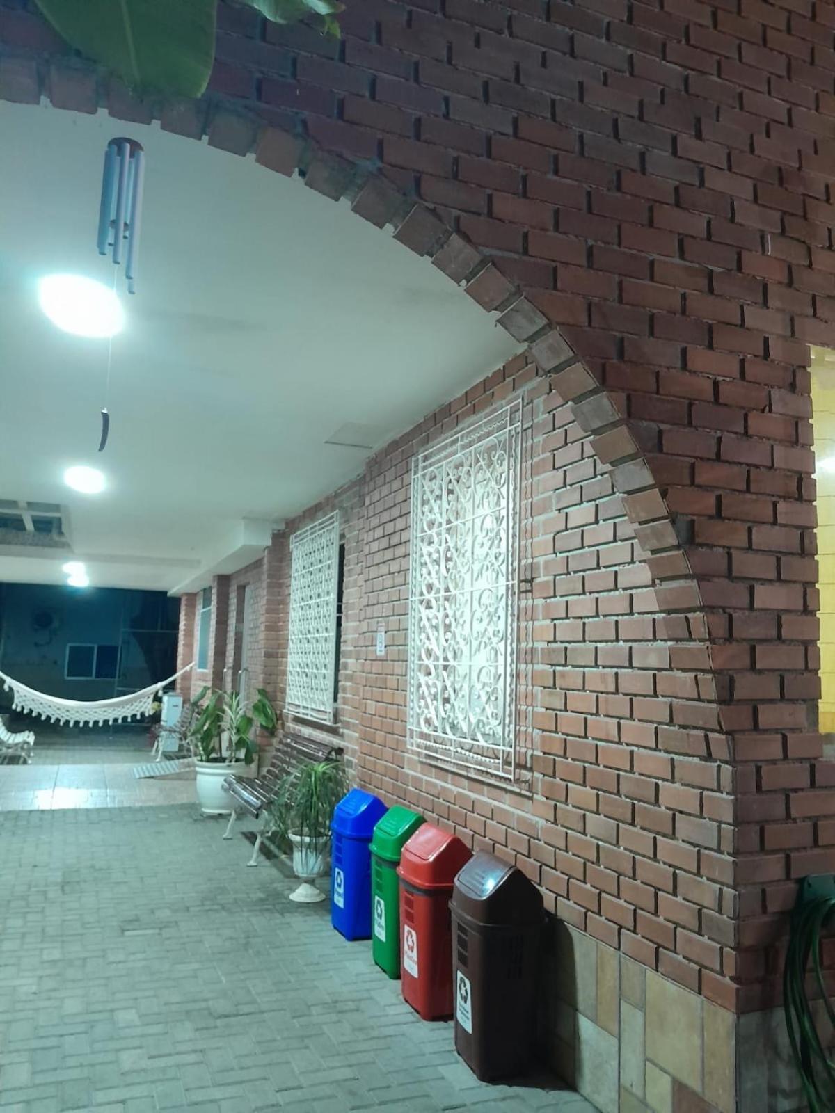 Pousada Hostel Solar Do Lazer Ρεσίφε Εξωτερικό φωτογραφία